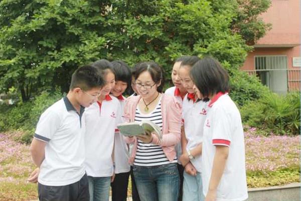 王晓红-无锡市首批班主任新秀梁溪区语文学科教学新秀